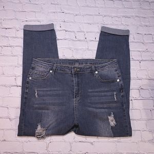 2/$20 Galmint Denim Distressed Boyfriend Jeans